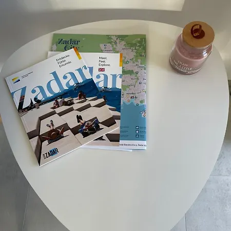 Apartment Modern Iva With Balcony, Free Parking & Wi-fi, Zadar