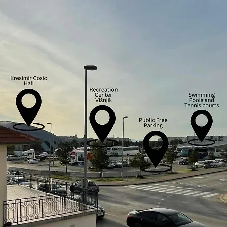 Apartmán Modern Iva With Balcony, Free Parking & Wi-fi,