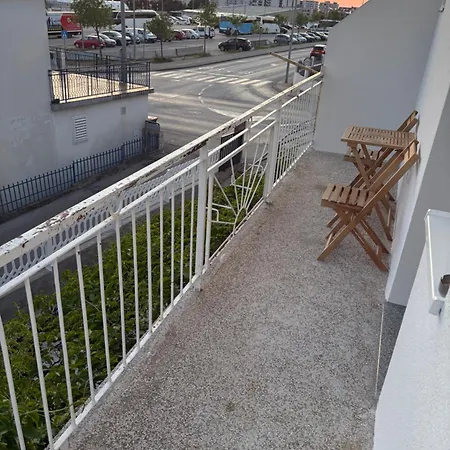 Modern Iva With Balcony, Free Parking & Wi-fi, *